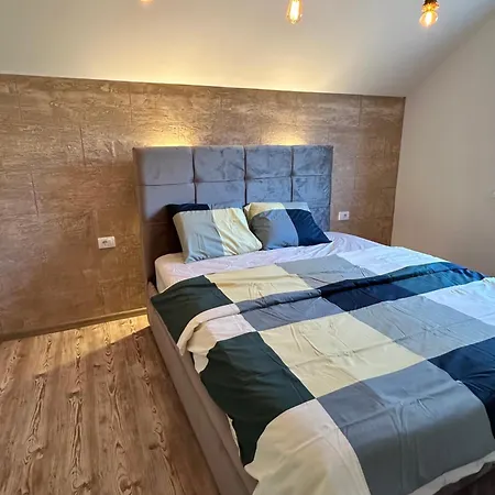 Rustic Luxury Drina Drlace *